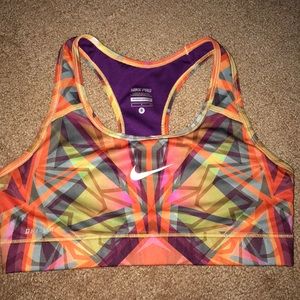 Women's Nike Pro Classic Swoosh Sports Bra